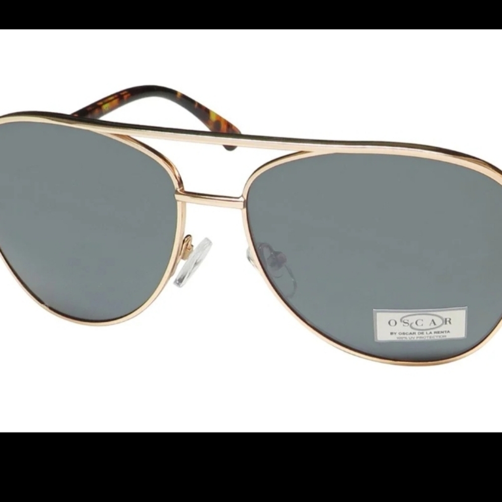 Oscar de la Renta Gold and Black Aviator Sunglasses